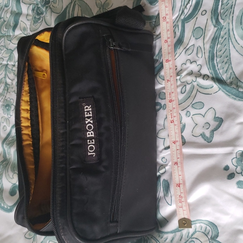 Pre-owned Joe Boxer toiletry bag black and yellow 😉
